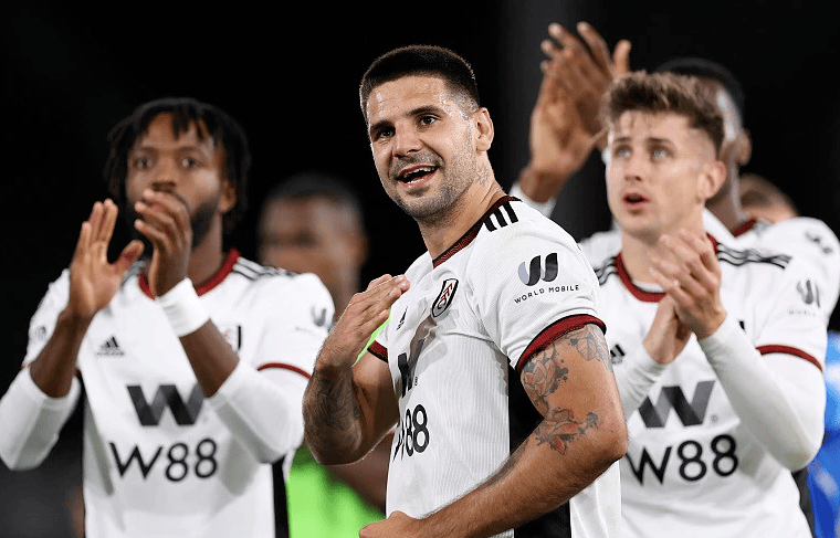 经典高尔夫球场即将重新开放 詹姆斯：这将是我休赛期造访的首站（传奇高尔夫球场即将重启，詹姆斯：休赛期首站就是这里）